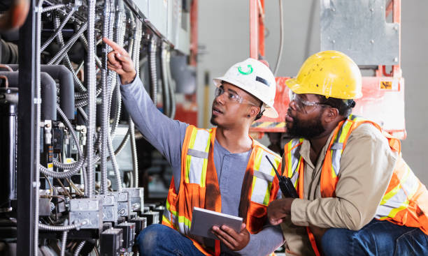 Best Electrical Contractors for Businesses  in Albuquerque, NM
